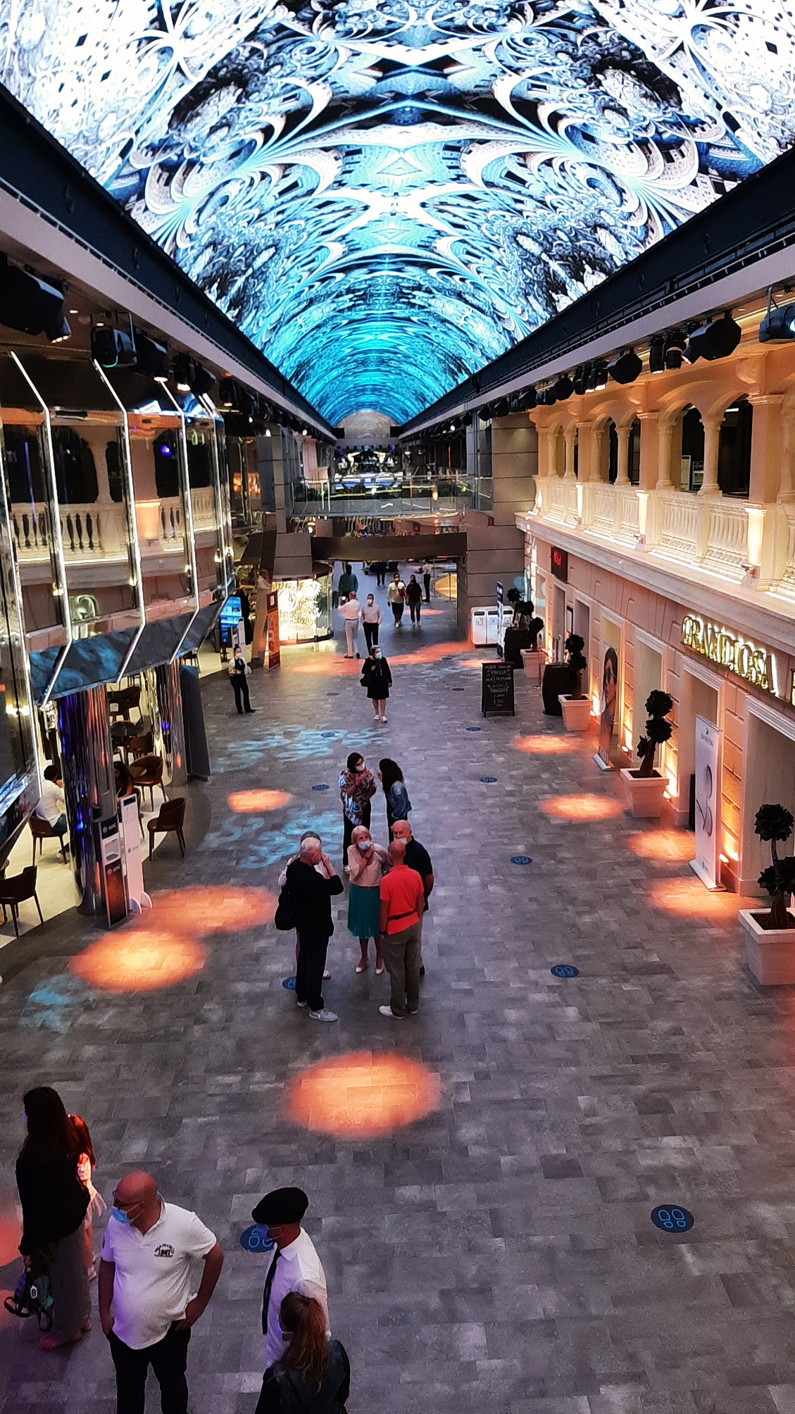 Galleria Grandiosa — прогулочная галерея